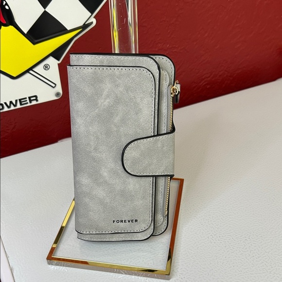 Forever 21 Handbags - Forever 21 Silver Wallet